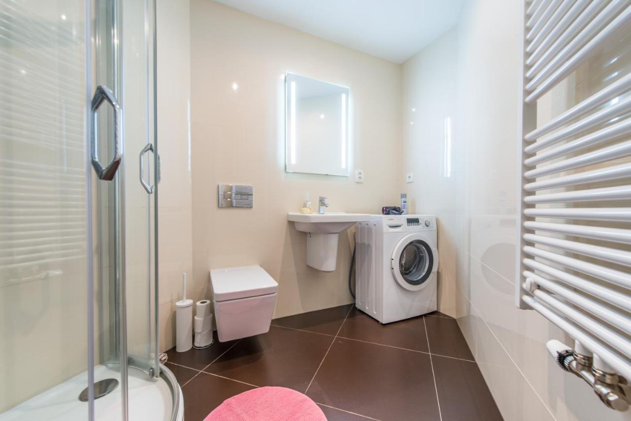 Quiet Apartment In The City Center With Own Terrace Prague Extérieur photo