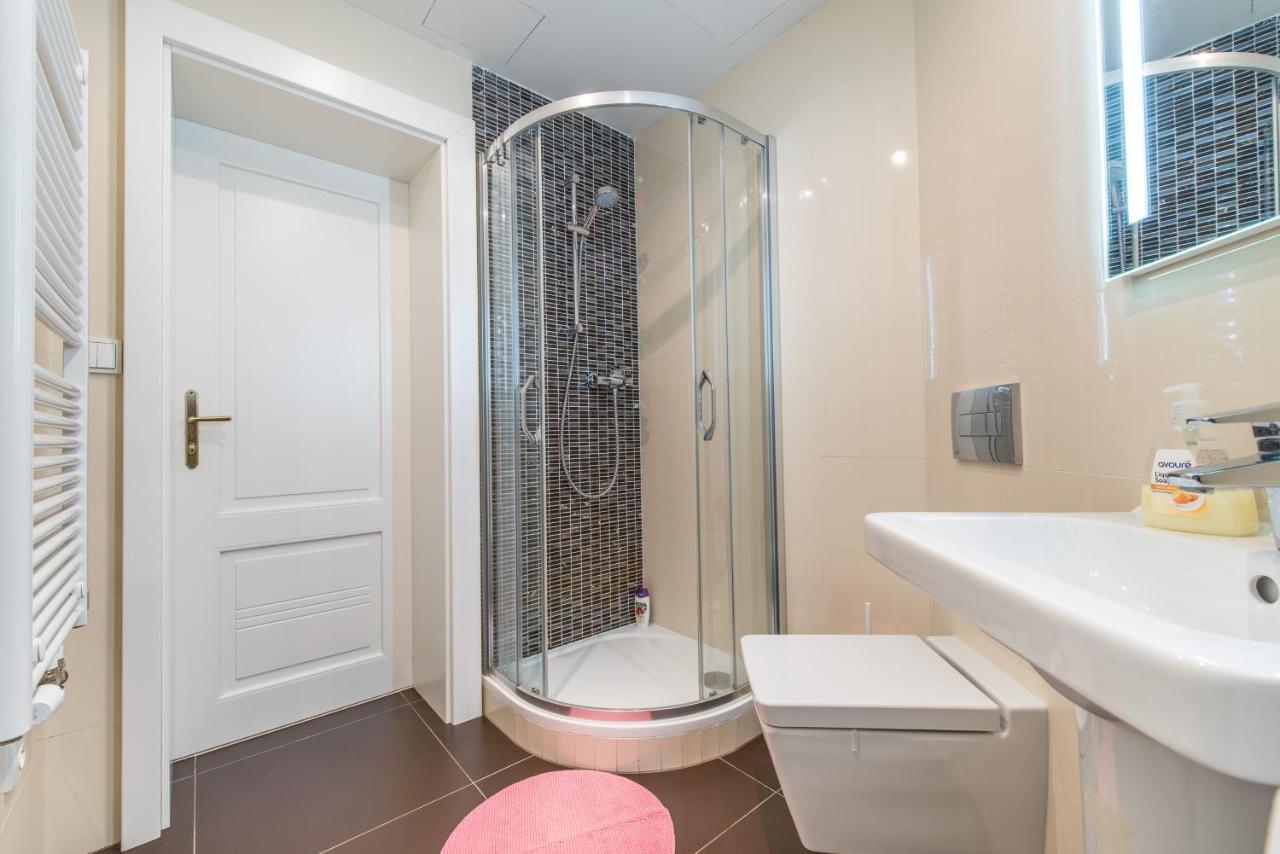 Quiet Apartment In The City Center With Own Terrace Prague Extérieur photo